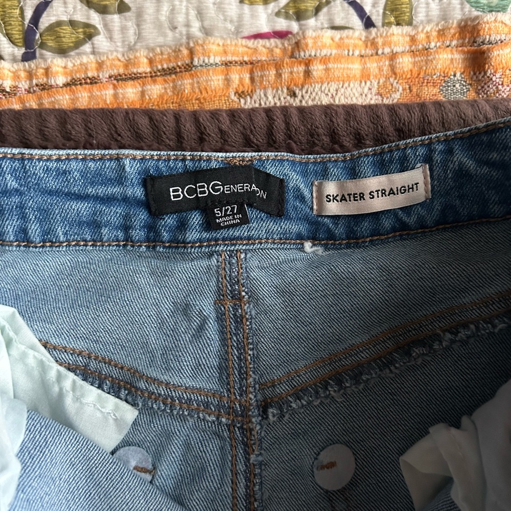 Distressed Blue Jeans - Picture 3 of 4